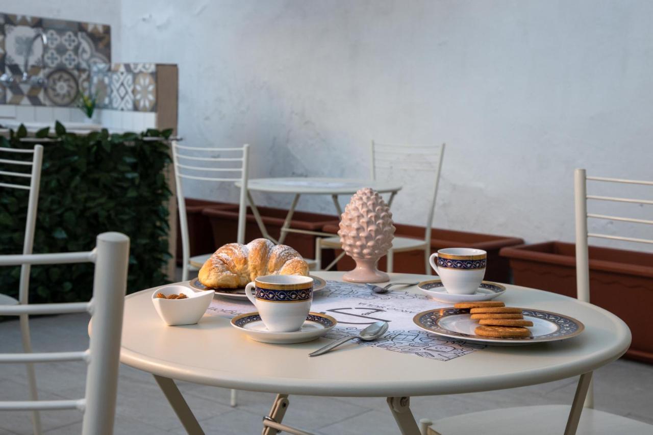 Largo Sicilia B&B Авола Екстер'єр фото